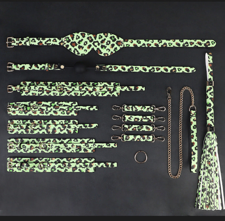 Collar Night Light SM Prop Set Seven Piece Set